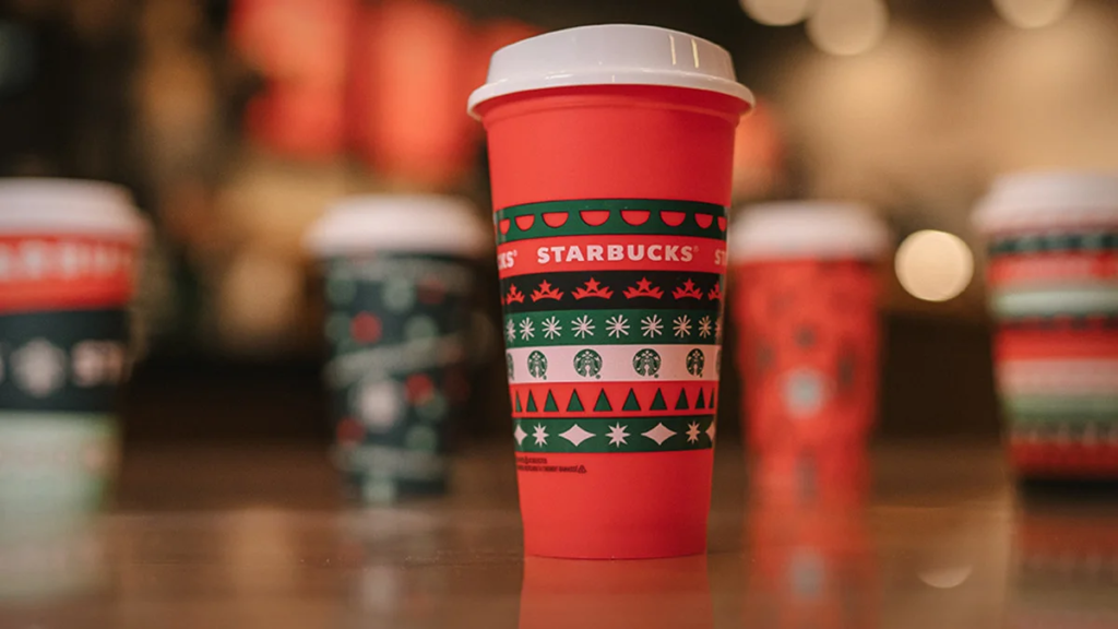 is starbucks open on christmas